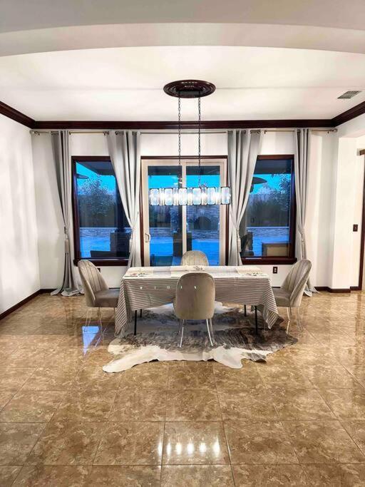 Villa Luxury Mansion House Elk Grove Exterior foto